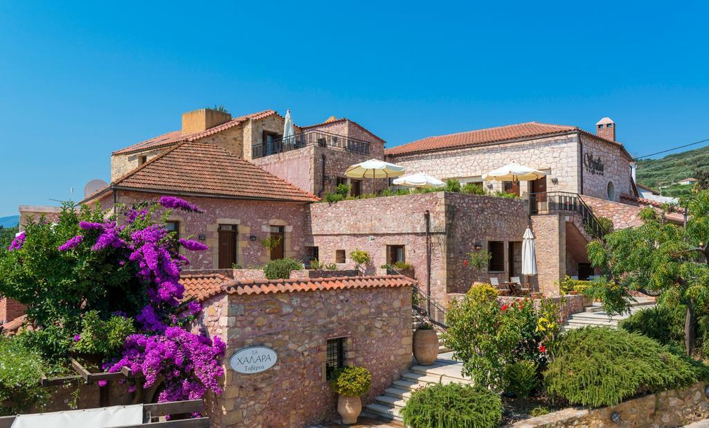 Village & 4* Spiliá